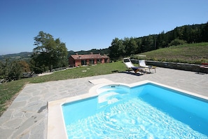 Private pool