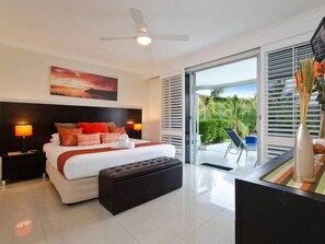 2 bedrooms, iron/ironing board, travel cot, free WiFi