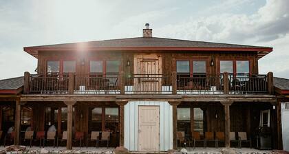 Big Red a newly renovated 4 bedroom historic home in the heart of Grand Marais!