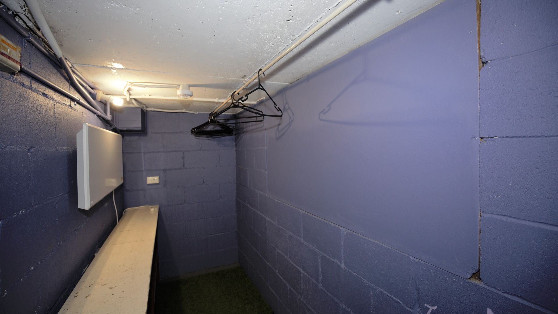 Blizzard Bunny Lodge - 43 Gippsland Street — image 27