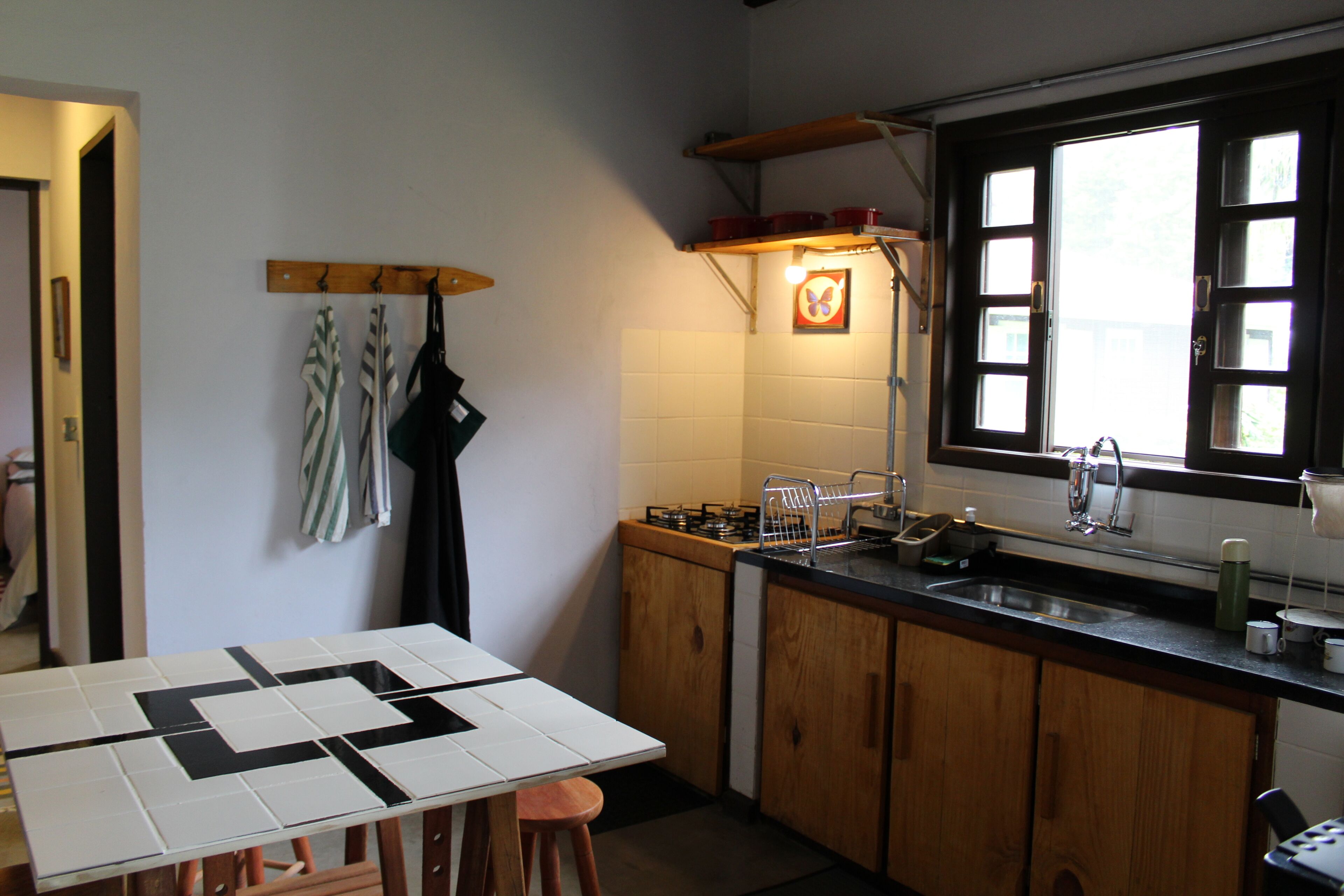 2 bedroom house available - for 4 people