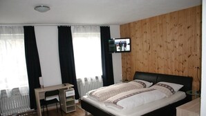 Apartment (Adsum)