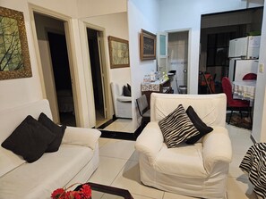 TV LED, aparelho de som