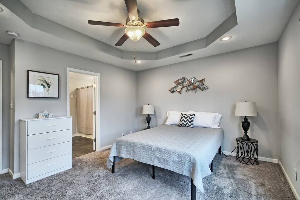 Fort Campbell Retreat: 3 Bedroom, Pet Friendly