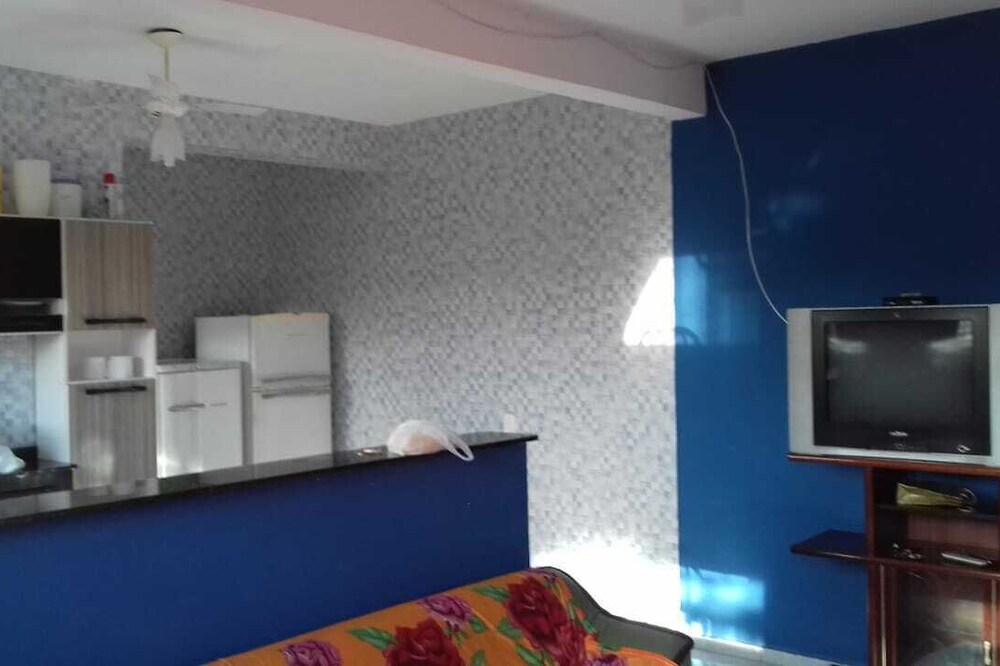 HOUSE ON THE BEACH OF ITANHAÉM 600 METERS FROM THE SEA