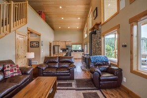 Smart TV, fireplace, video games, DVD player