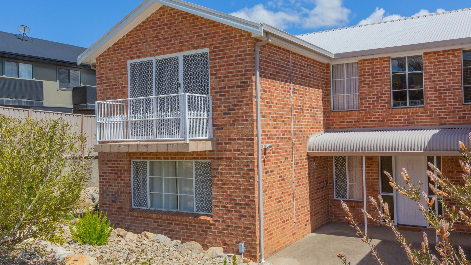 Oberlaken - 2/125 Gippsland Street — image 11