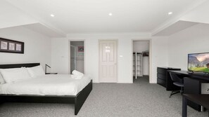 3 chambres, Wi-Fi gratuit, draps fournis