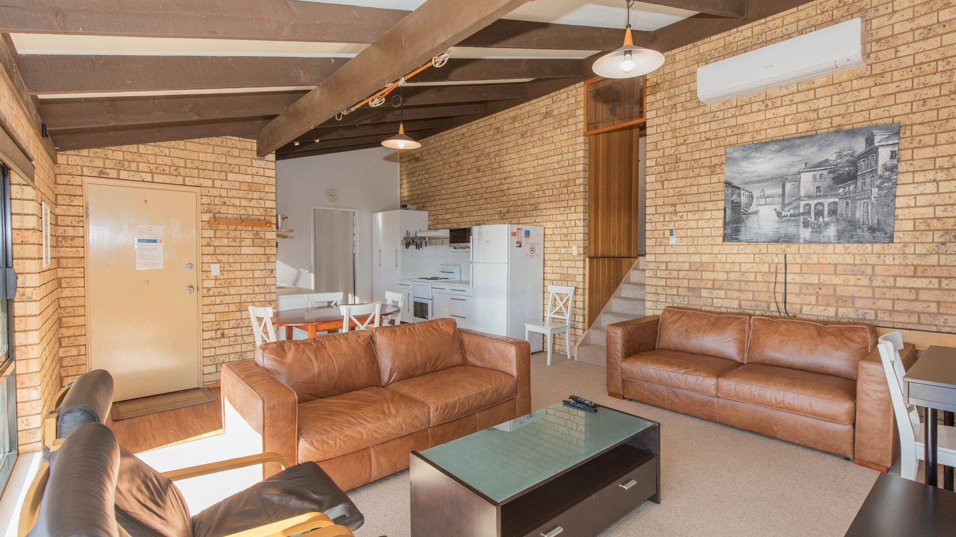 Clearview -2/8 Bogong Street — image 7