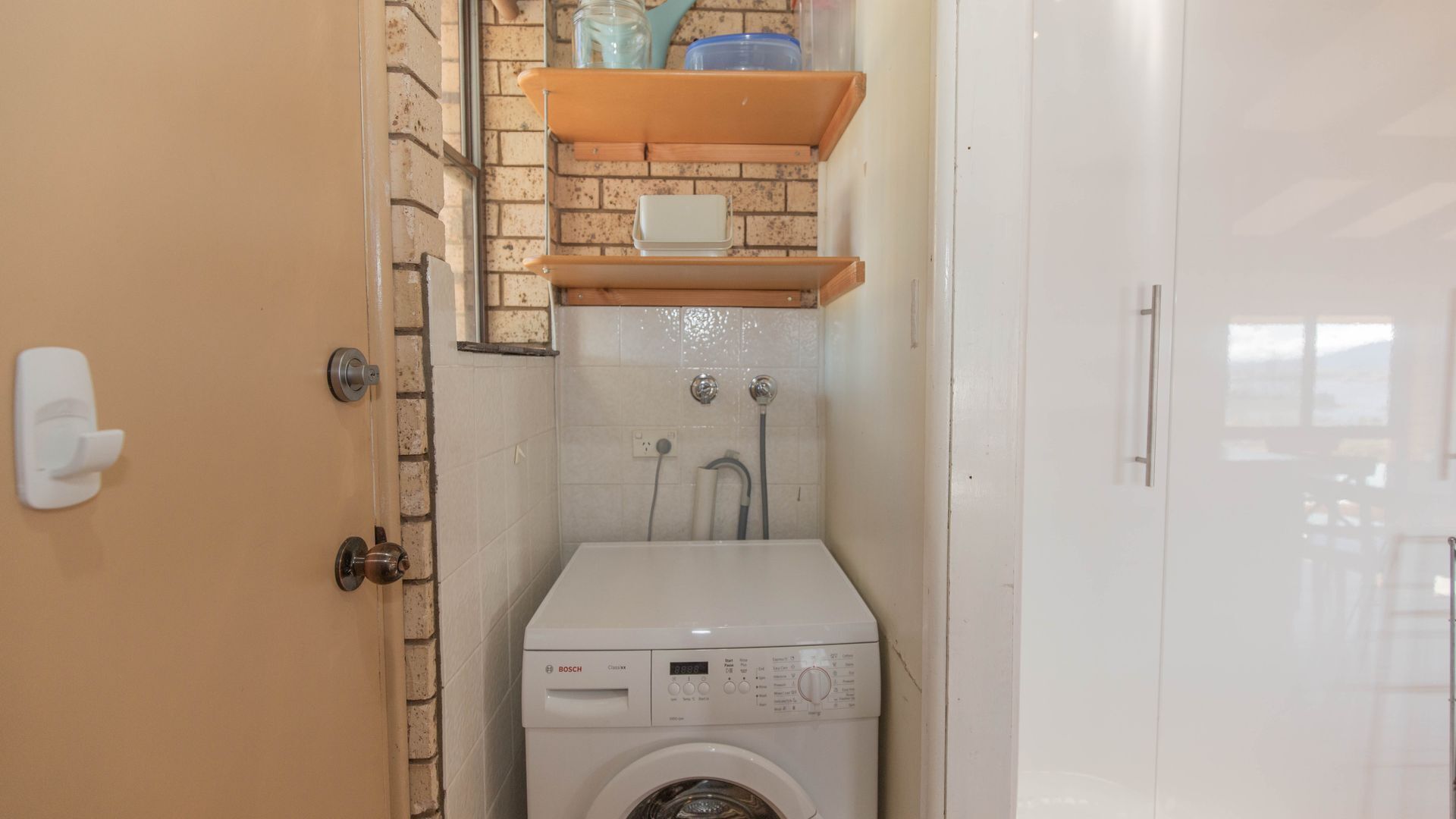 Clearview -2/8 Bogong Street — image 14