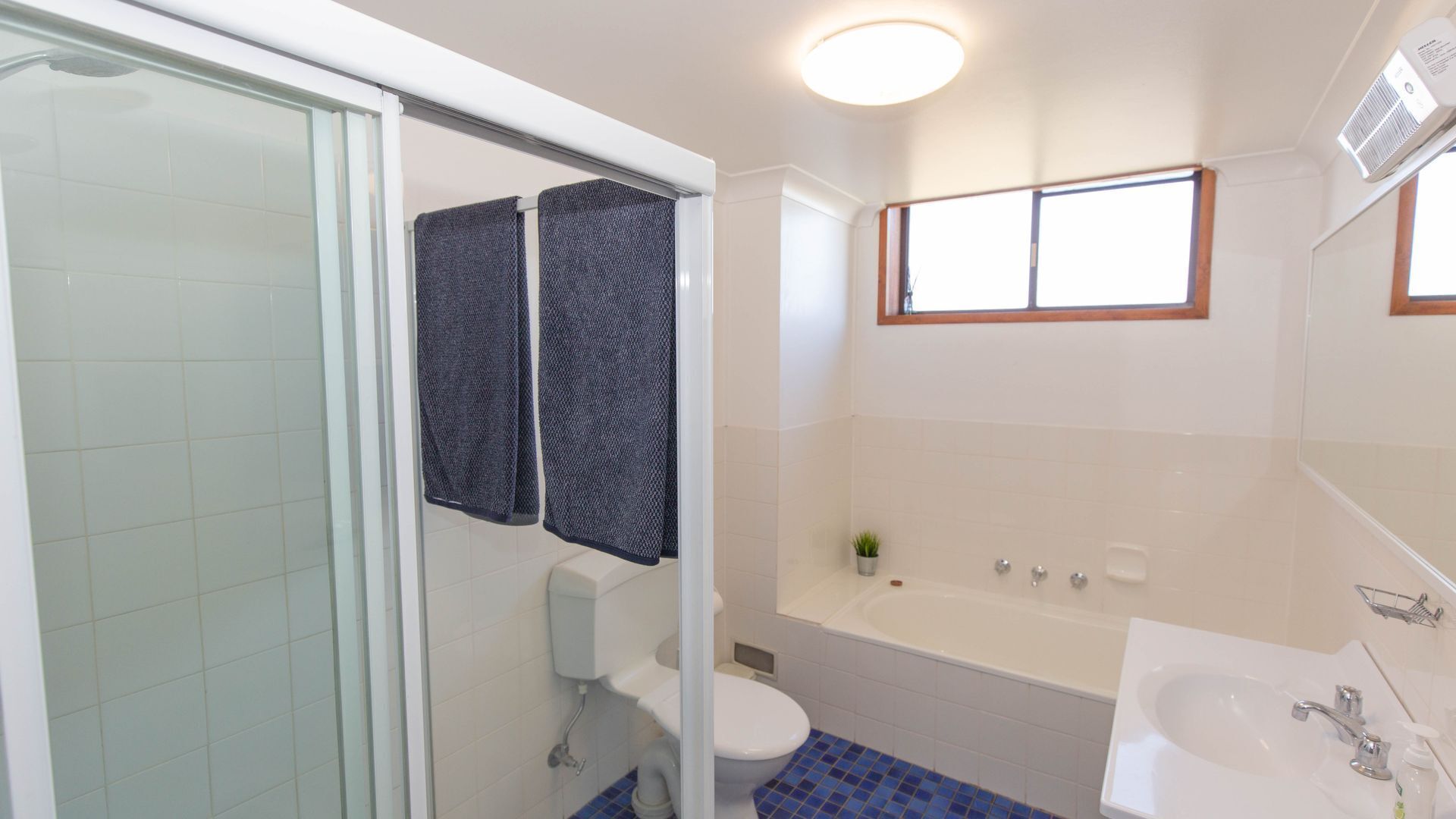 Aviemore - 4/14 Cobbodah Street — image 9