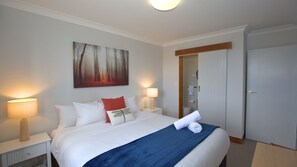 2 bedrooms, free WiFi, bed sheets