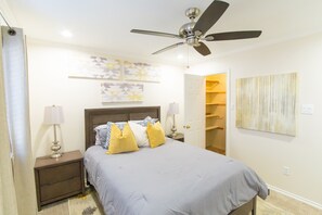 3 habitaciones, tabla de planchar con plancha y wifi gratis 