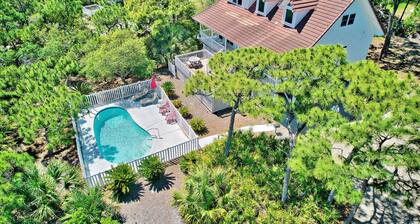 Relaxing Home Away from Home! Pets, Private Pool, Steps to Beach- a rare find!