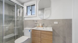 Bathtub