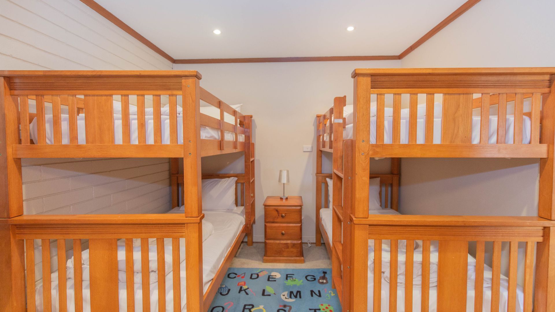 Platypus - 19 McLure Circuit — image 16