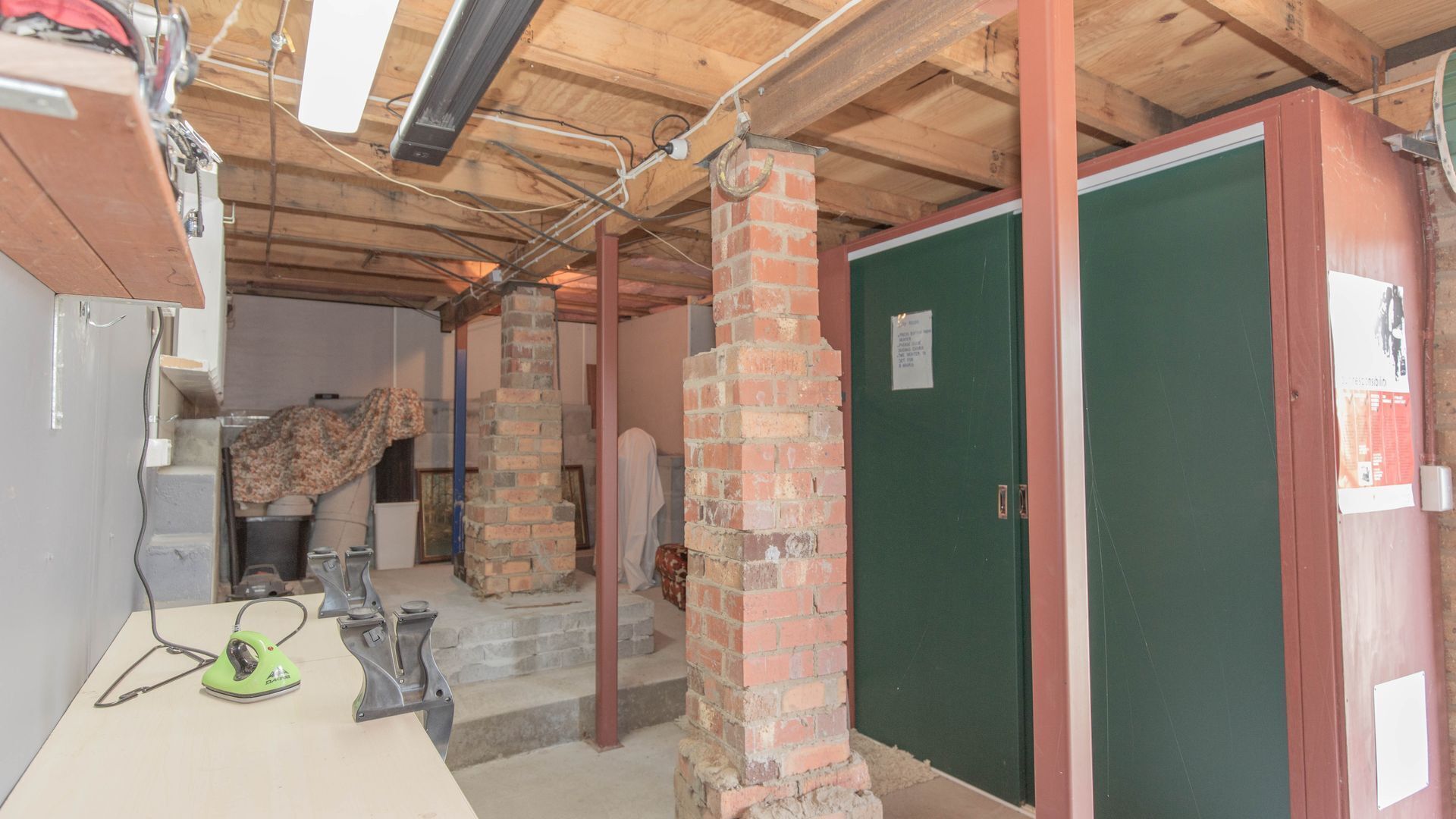 Kestrels Rest - 2/116 Gippsland Street — image 3