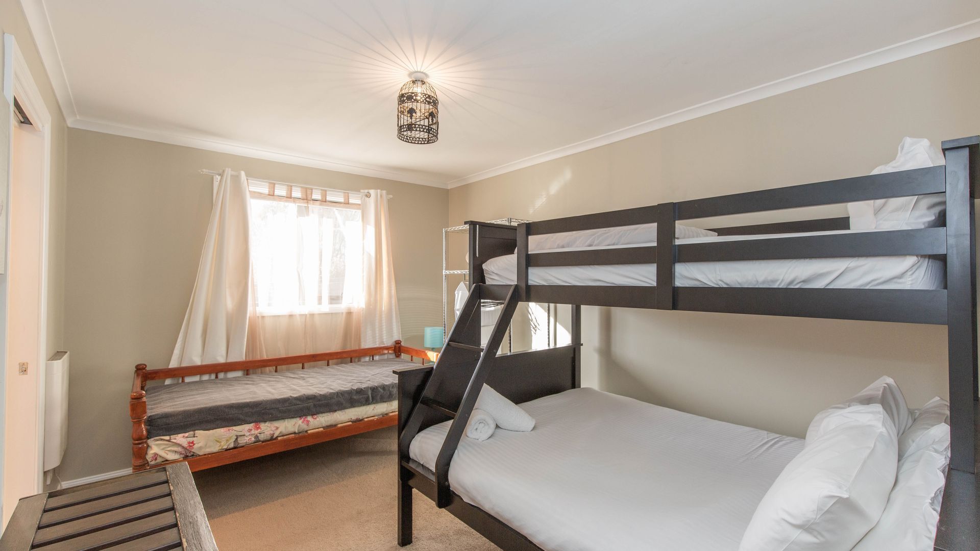 Oak & Barrell - 7 Twynam Street — image 19