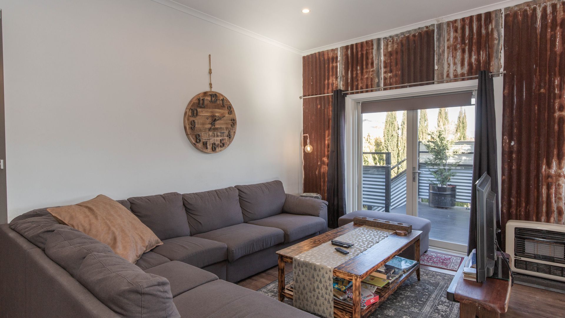 Oak & Barrell - 7 Twynam Street — image 12