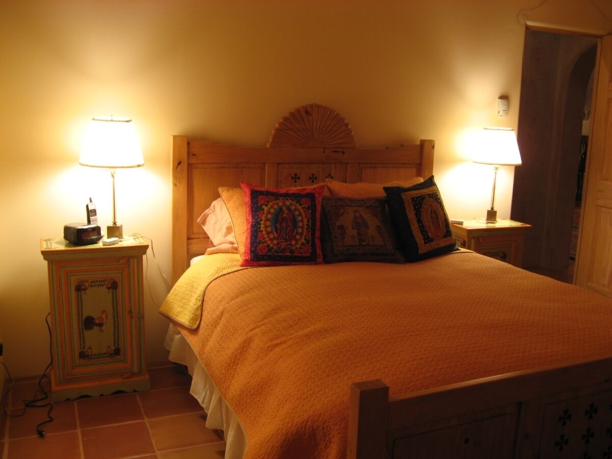 Taos Mountain view north, sweeping sunset views west