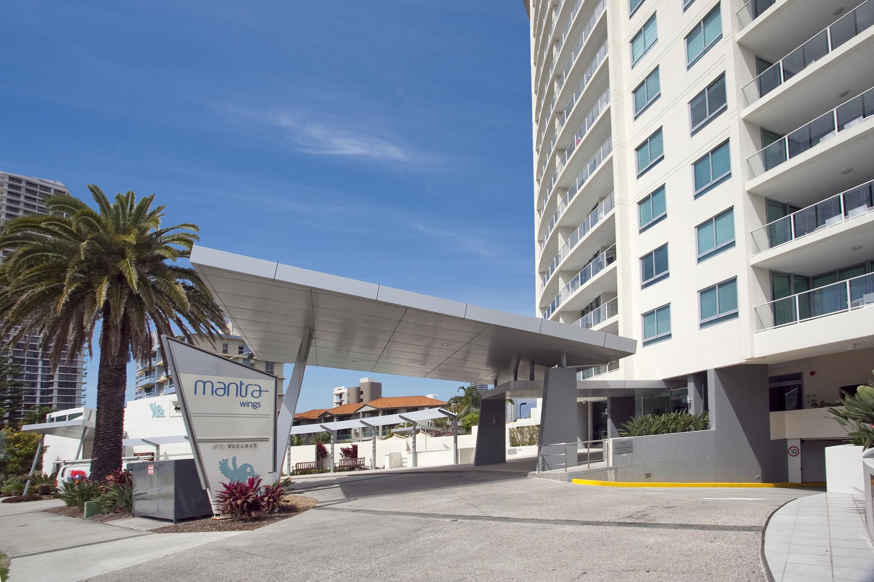 2 Story 3 Bedroom Penthous with Ocean Views — image 19