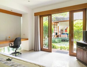 Interior - BUNGA NEIL VILLA SEMINYAK 3 BEDROOMS - NETFLIX (Seminyak)