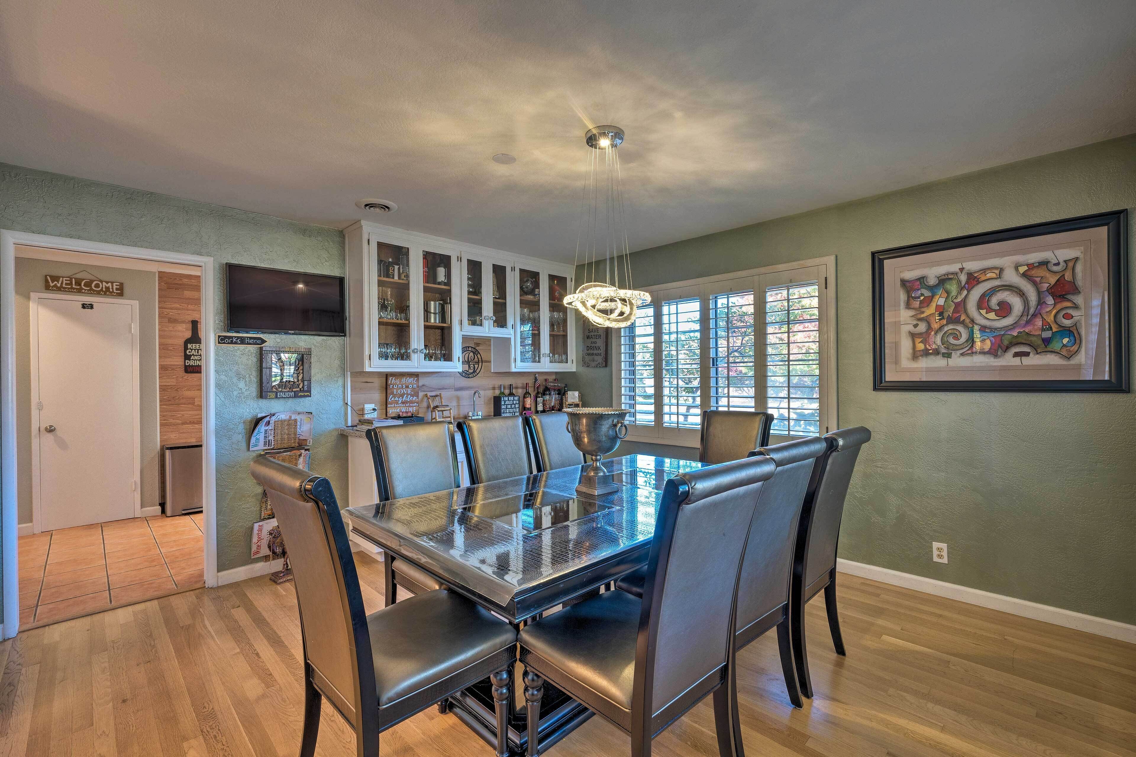 Spacious Wine Country Home: 1 Mi to Downtown Lodi!