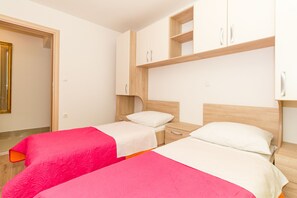 2 bedrooms, free WiFi