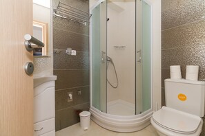 Bathroom - Two-Bedroom Apartment No. 1 (Vodice)