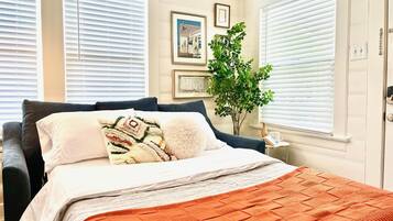 1 bedroom, desk, iron/ironing board, travel cot