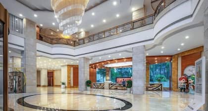 Zhuyuan Hotel (Chenzhou Suxianling)