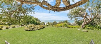 WATERS EDGE - Port Fairy, VIC