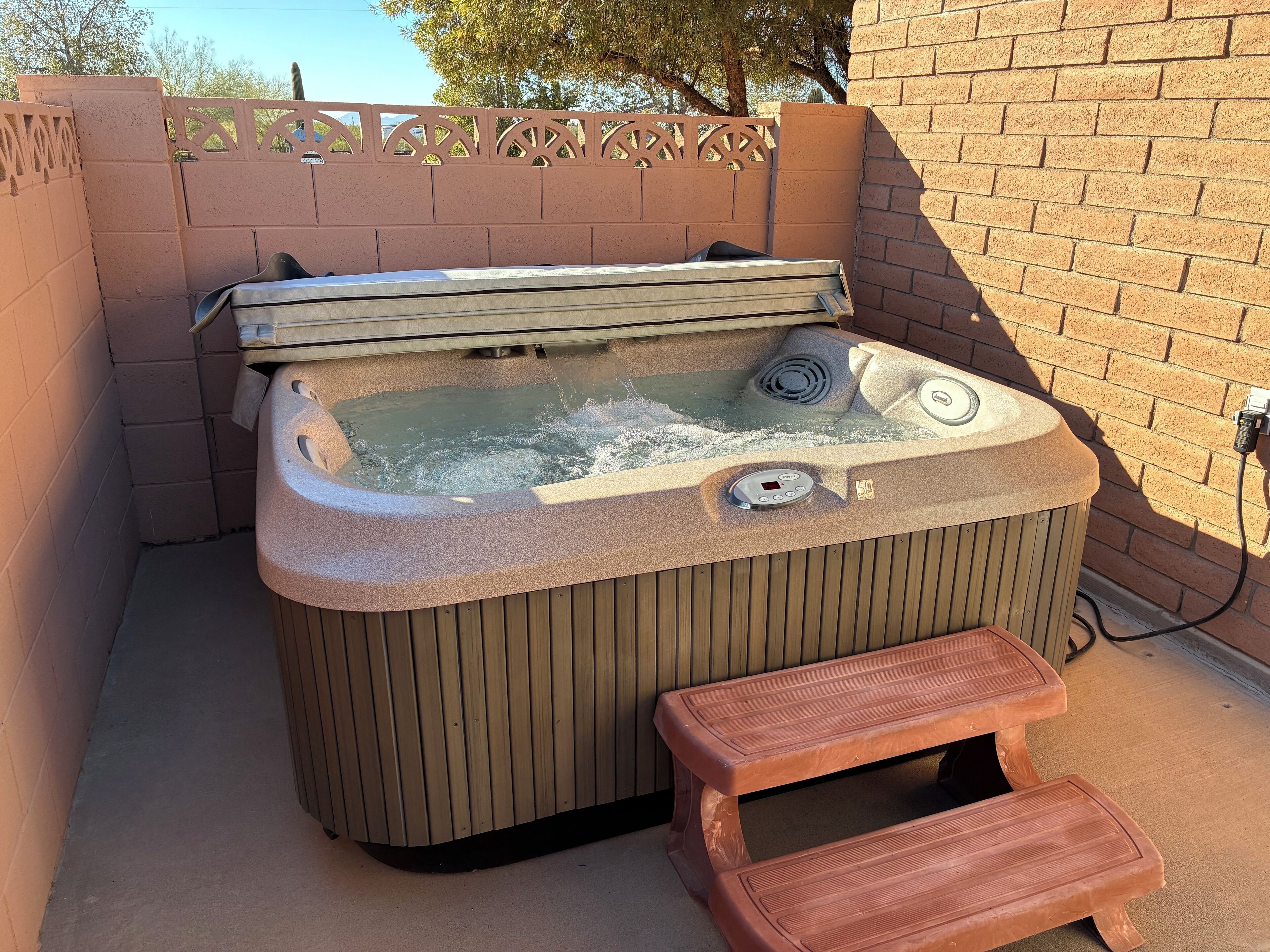 Bain à remous extérieur