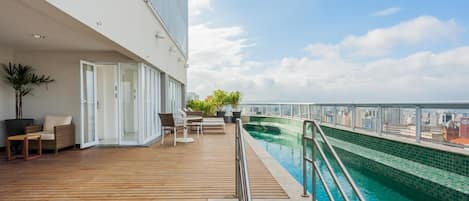 Piscina externa