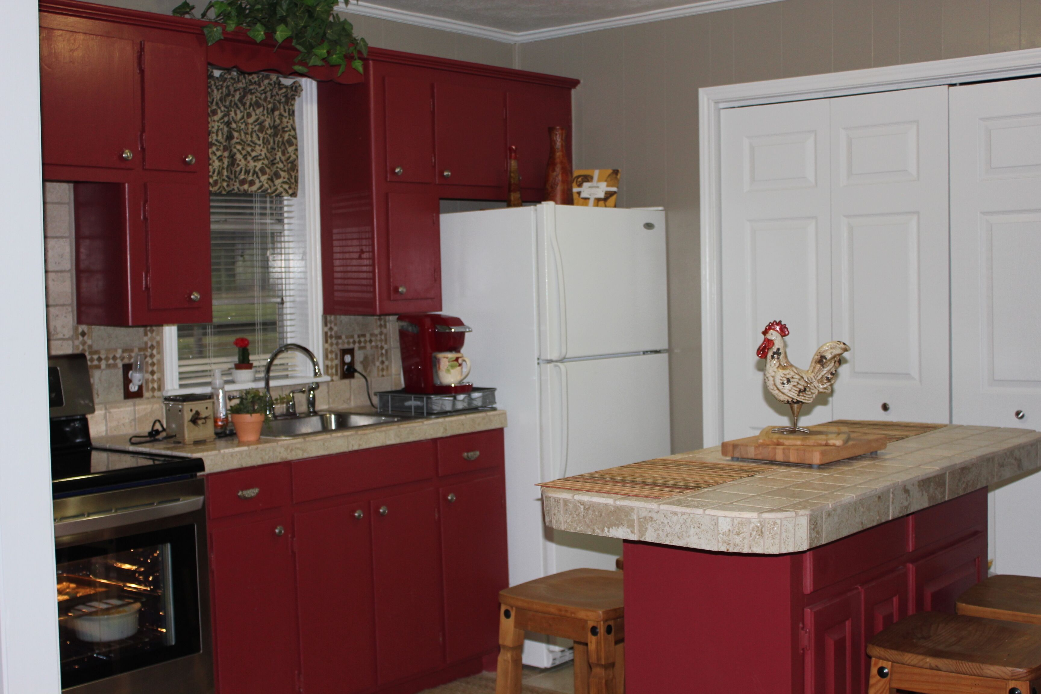 NEW summer dates open at Lake Side Cabin