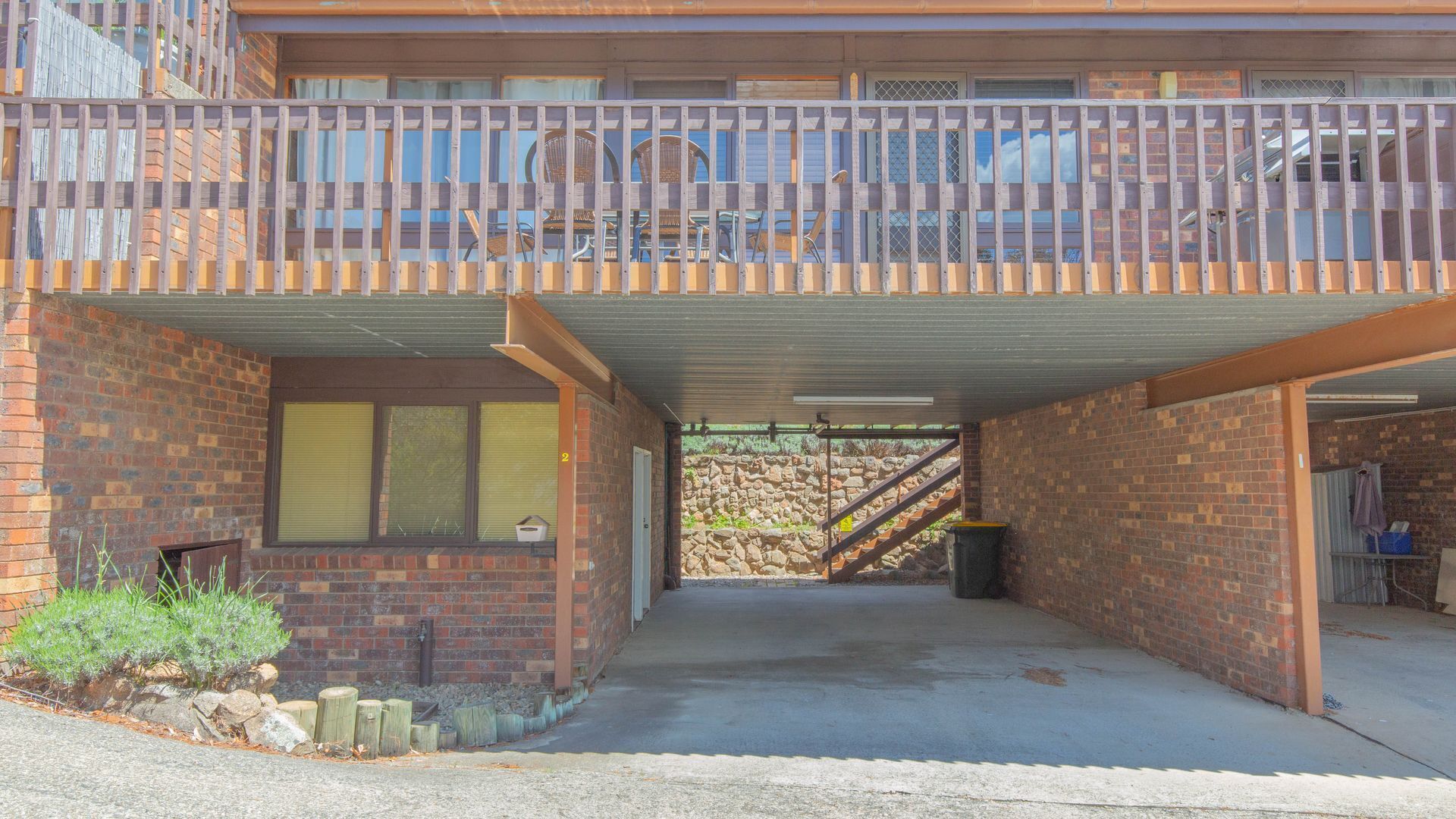 Snowy Saga - 2/46 Gippsland Street — image 9