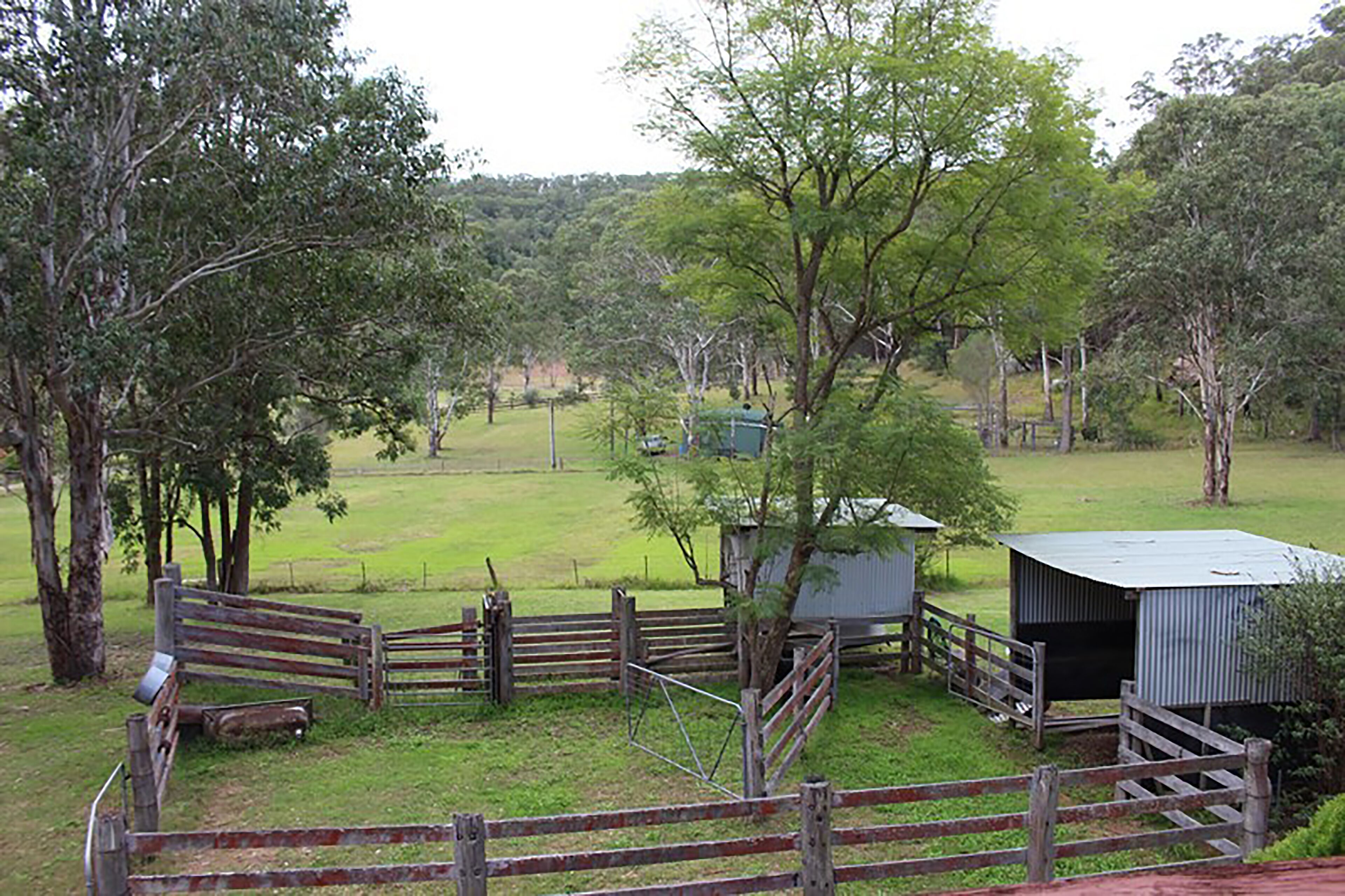 Luxury self-contained homestead and a farm full of beauty and adventure — image 20