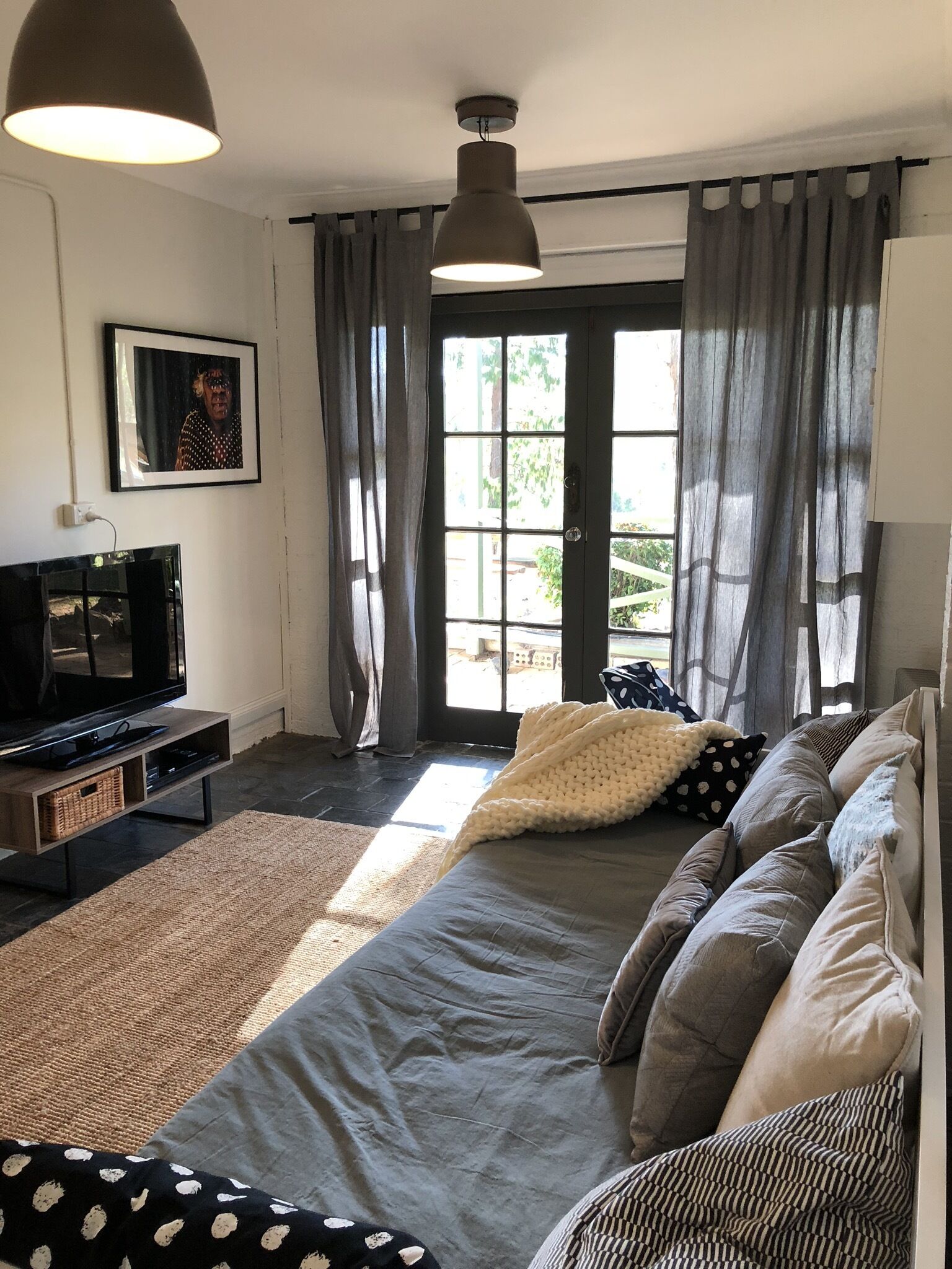 Luxury self-contained homestead and a farm full of beauty and adventure — image 10