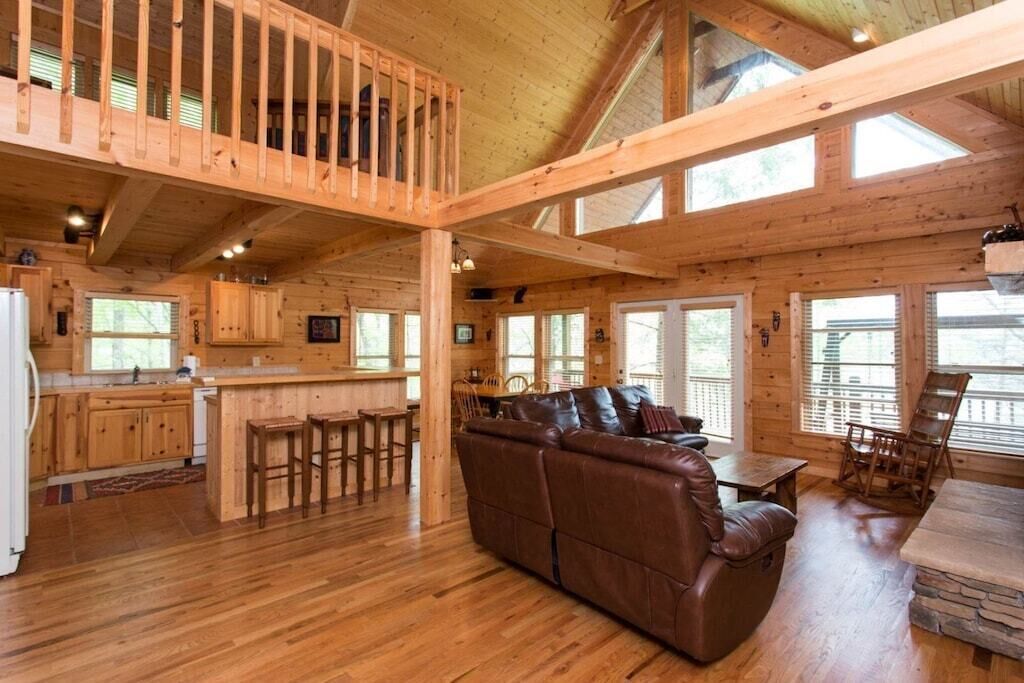 Lakefront Melody by Carolina Properties - Lake Adger Lakefront, Canoe and Kayaks