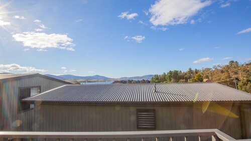 Boronia - 5/30 Nettin Circuit