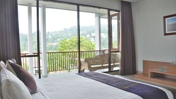 7 bedrooms, iron/ironing board, free WiFi