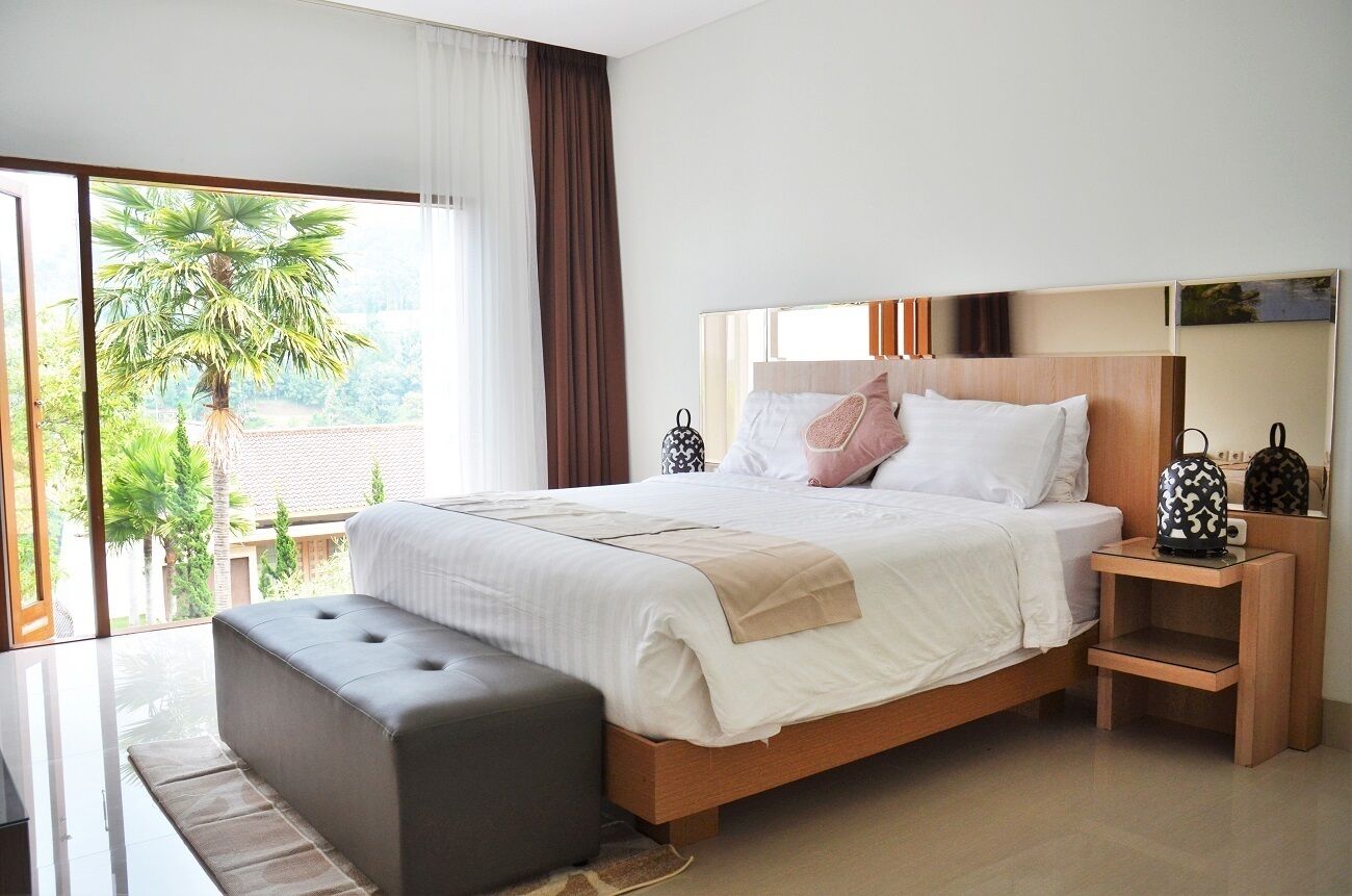 7 bedrooms, iron/ironing board, free WiFi