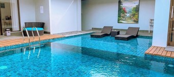 7 BR Mountain View Villa with a private pool 1