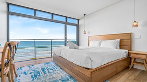 3 bedrooms, WiFi, bed sheets - Oceanview - modern & stylish beachfront home (Port Fairy)