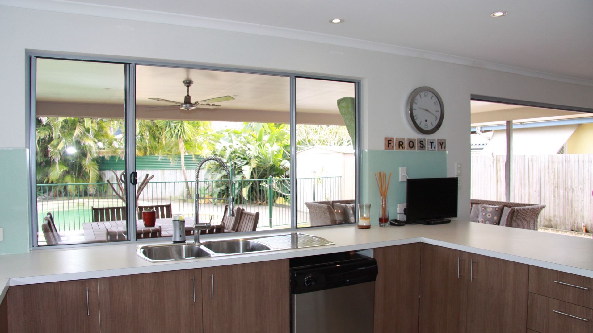 13th Ave Beach House — image 4