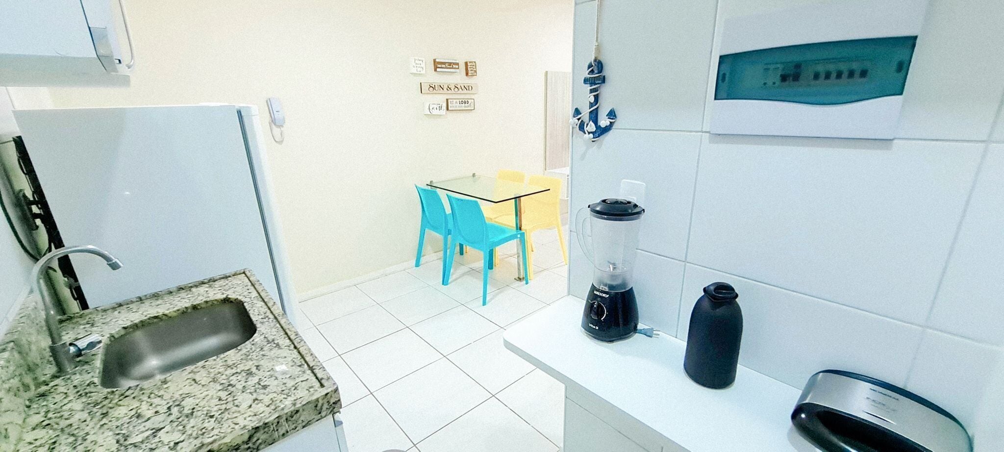 Apartment | Private kitchen | Fridge, microwave, blender, cookware/dishes/utensils