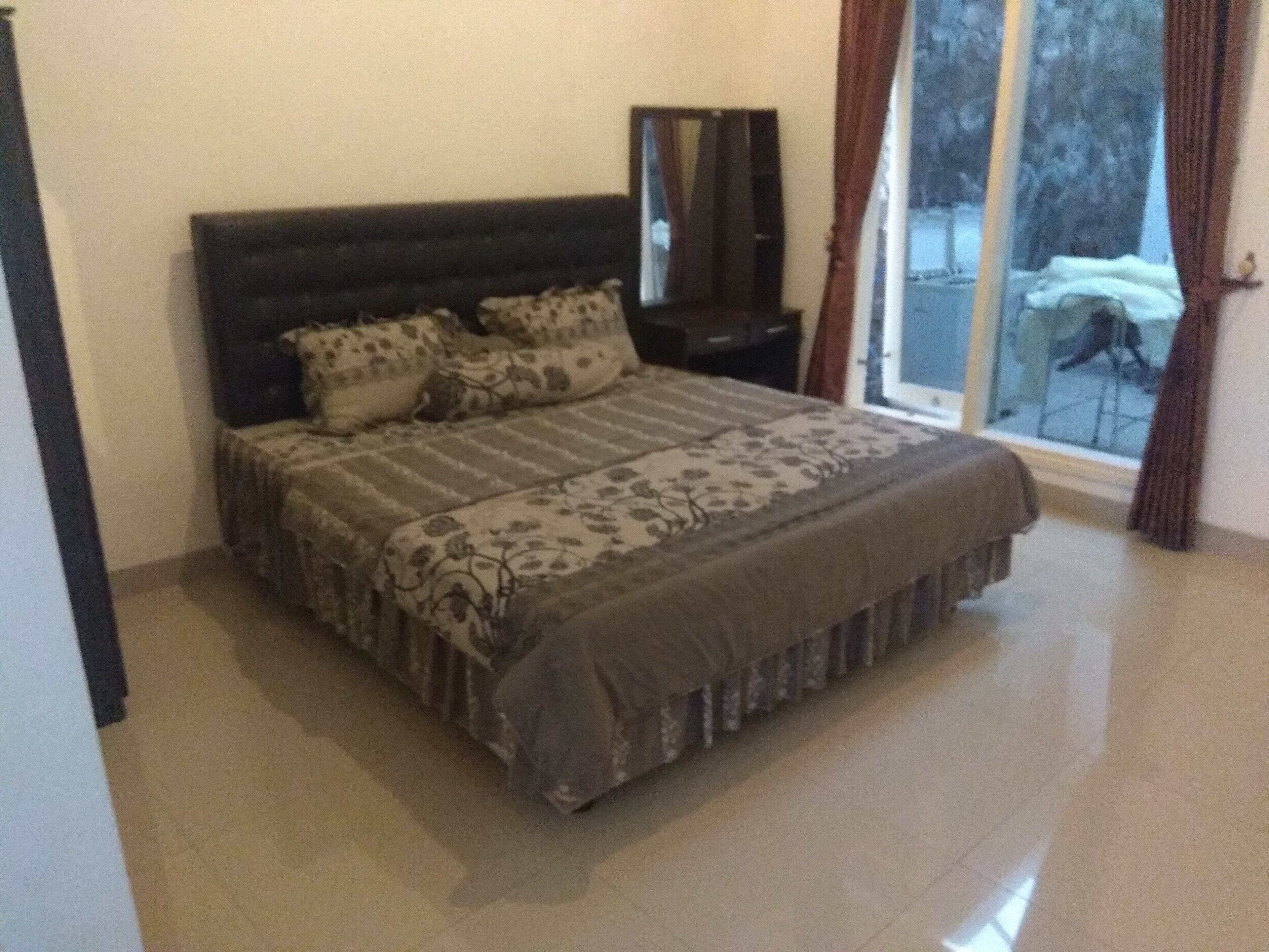 Villa Azwa hunian bersih dan asri di kota Batu