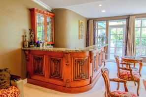 Bar (på overnatningsstedet)