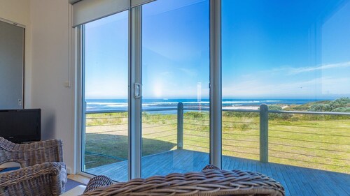 Wytonia 2 - Ocean Views From Your Bed