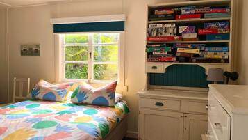 5 bedrooms